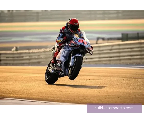 MotoGP新赛季揭幕战激战正酣冠军格局再生变数多队争雄引爆