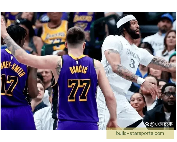 詹姆斯关键三分助湖人逆转雄鹿锁定季后赛席位